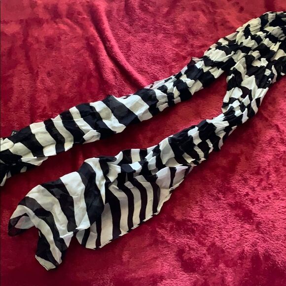 EUC Zebra Print Scarf - Picture 3 of 3